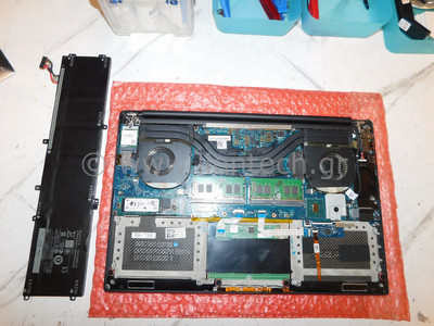 Service Dell XPS 15 9560 Laptop